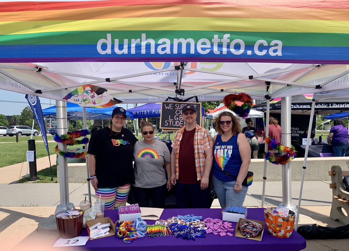 We support our 2SLGBTQ+ students. Proud to be at the Durham Youth Pride Event 🏳️‍🌈🏳️‍⚧️❤️
