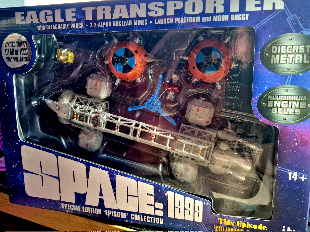 And I may have bought a little something extra.
#Space1999 #sixteen12