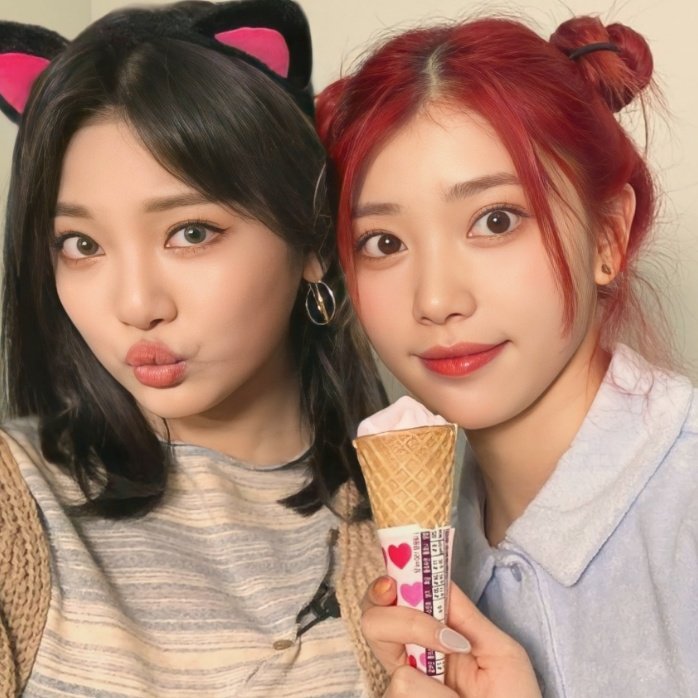 ae_yere's tweet photo. I really love my manips 😭😭🥺😫😍😍🌹🌹🌹 kangen banget era ini. https://t.co/A6s3XdxIge