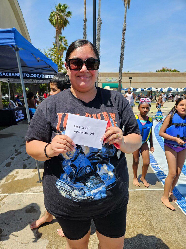 CMMaiVang's tweet image. Congratulations to our pool prize winners!!! #CommUNITY #SummerIsHere #FreeSwim #HeartAndHustle @TheCityofSac