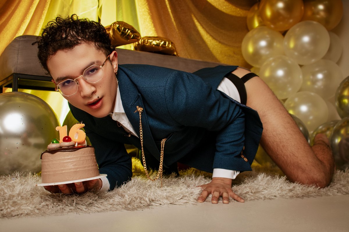 Dejemos volar la imaginación..
cam4.es/AustinSummer --- #CAM4 #CAM4Bday
<a href="/cam4/">CAM4</a> <a href="/cam4_gay/">CAM4 Gay</a> <a href="/cam4gayesp/">Chicos de Cam4</a>