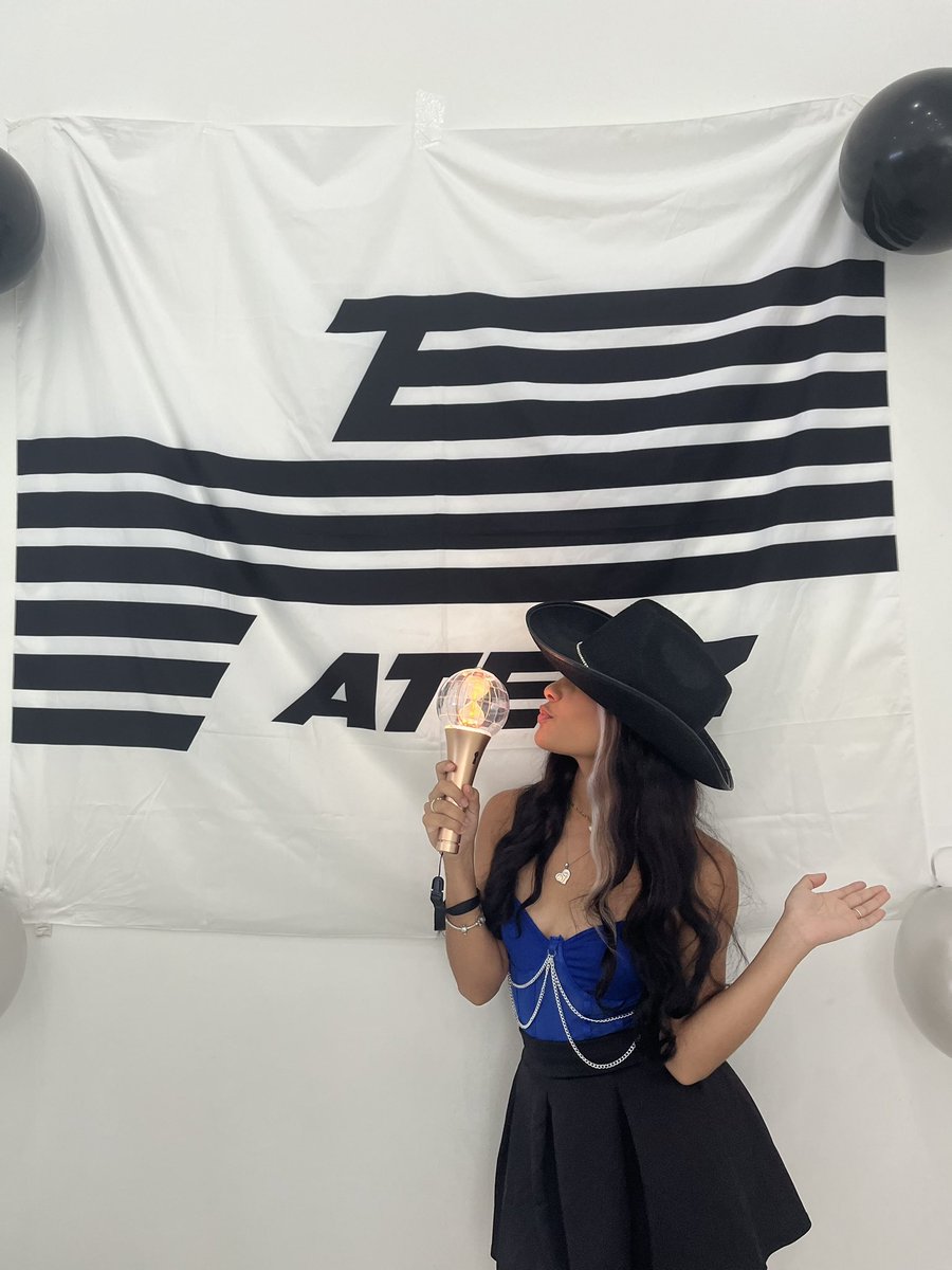 nasheily3's tweet photo. Slow it down, make it bouncy ⚓️

@hello82official @WorldInHazel @ATEEZcommunity @ATEEZofficial 

#OUTLAWin_PR #ATINYinPR #POPUPTEEZ https://t.co/Upo4Wwa9yA