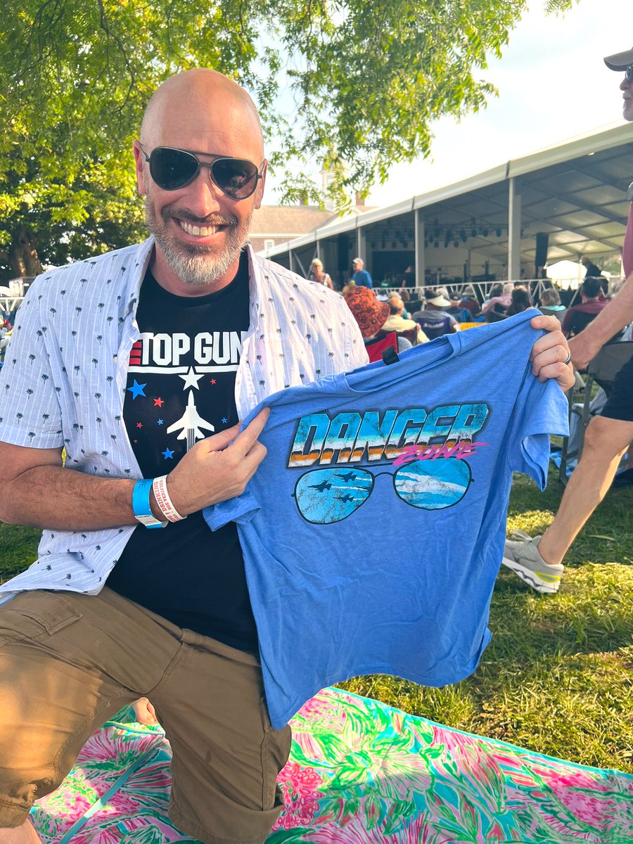 Seeing @kennyloggins for my 42nd bday ..  🛥️🎸 #kennyloggins #yachtrock