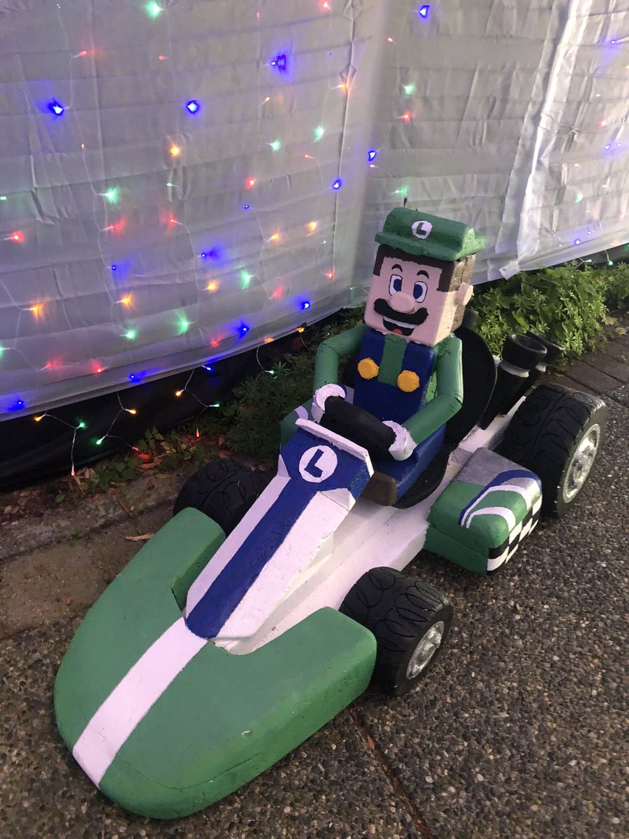 denisepraill's tweet photo. Quite possibly the best day of the year for the @CanuckPlace team - it’s our annual Family BBQ today! Super Mario Kart-land welcomed kids &amp; families for a sunny afternoon of food, fun &amp; prizes! 🏎️👸🍄⭐️ https://t.co/D0DdKpyujt