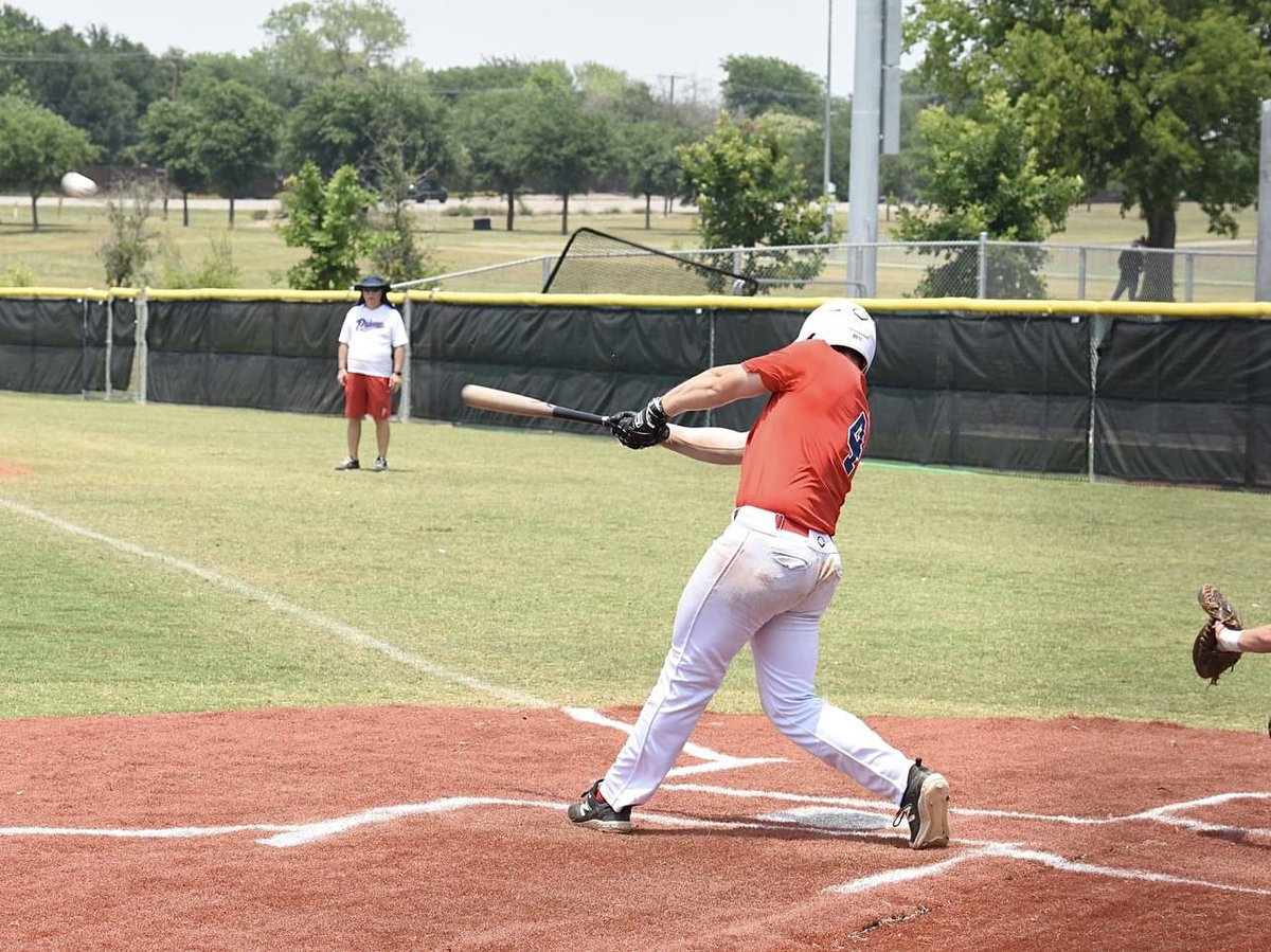 RonnyCollins9's tweet image. Carter Collins (@CRC091) hits a 3-RBI Home Run playing for USA Prime - Ford 17u on 6-17-23 at Benbrook High School.