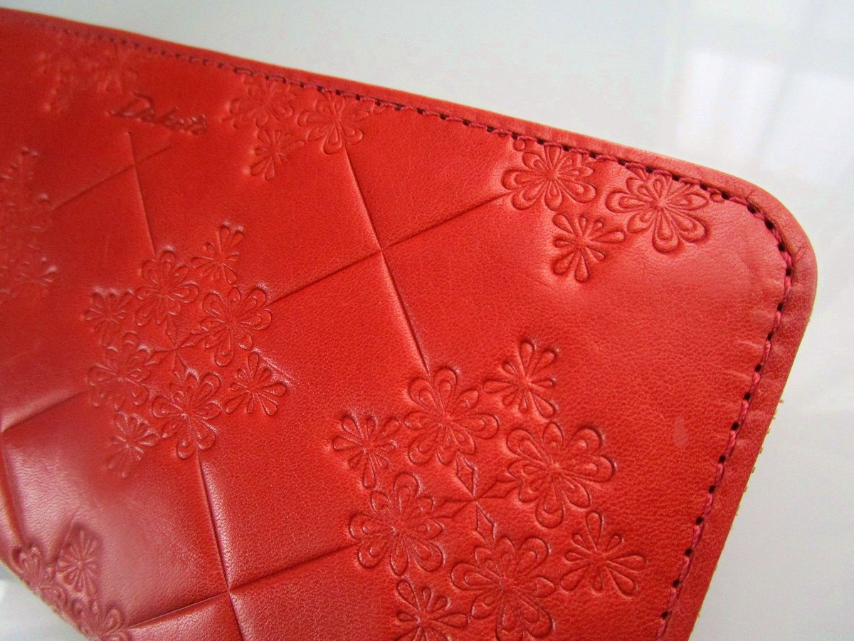 sayoslife's tweet image. ブログ更新しました。#ダコタ #長財布 #ad

大人気ダコタの財布モナ、あえて大きめ派手色のものに変えた理由 
▶ sayoslife.jp/blog-entry-201…