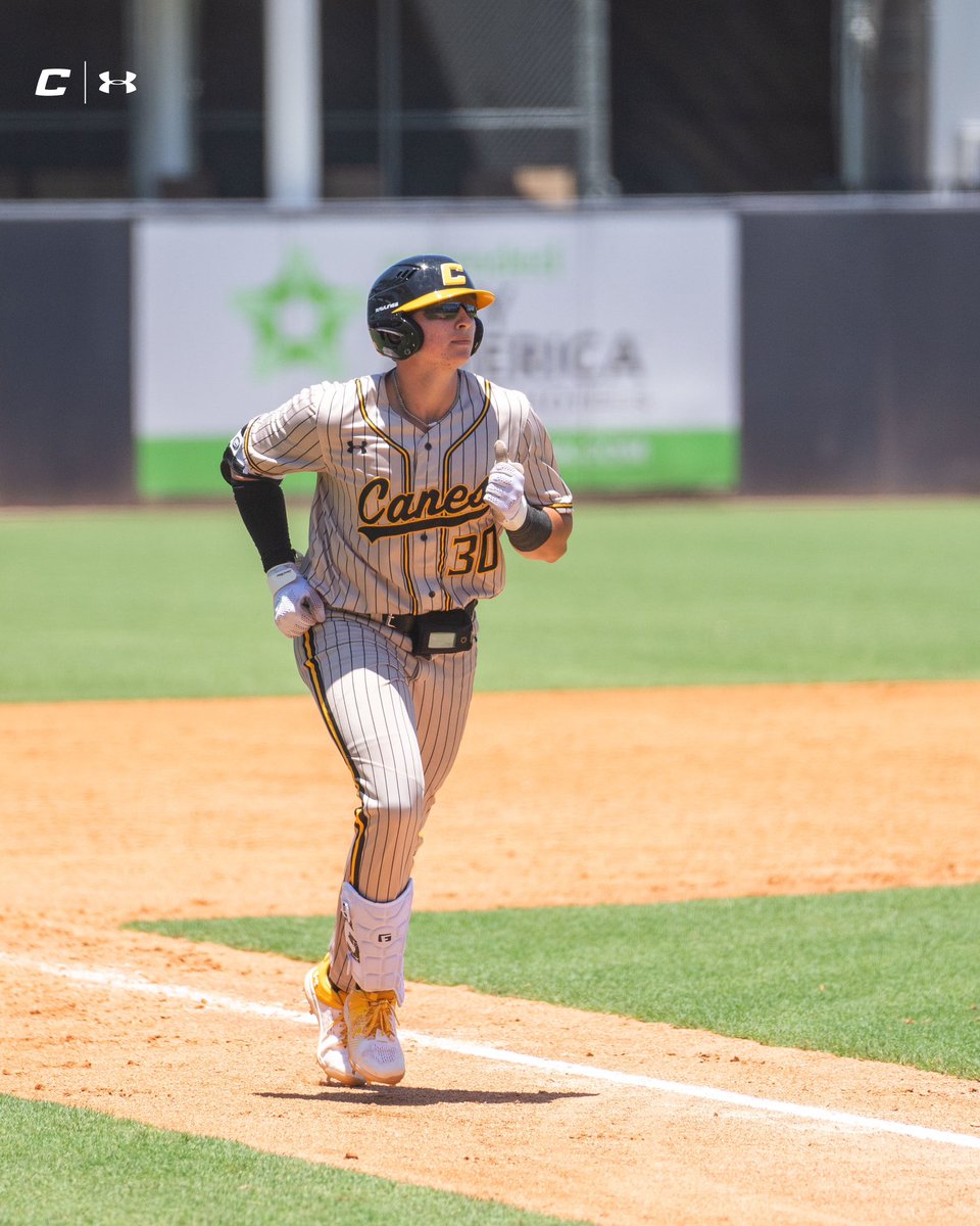 Canes Baseball on Twitter "devfitz3 sends one deep! TheCanesBB 