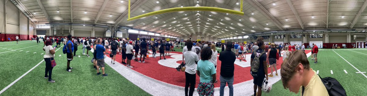 RyanSelf74's tweet photo. Thank you @AlabamaFTBL for the opportunity to come and compete at the 2023 big man camp. Thanks to the coaches and staff for a competitive and organized camp
@CNix86 @MichaelWoosley @Coach_Dyer15 @CoachStrick1 @GradickSports #summergauntlet #recruitatiger #gettinitin #offsznwrk https://t.co/1a9oz2x3Yg