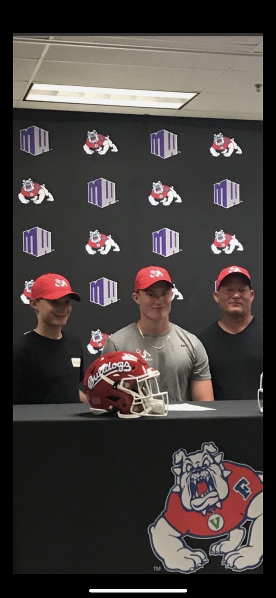 After an amazing talk with <a href="/CoachArmy/">Brian Armstrong</a> &amp; <a href="/CoachSmith59/">Matthew Smith</a>, I am blessed to announce that I have been offered by Fresno State for Offensive Line!! All Glory to the Man Above!!🐶

<a href="/BrandonHuffman/">Brandon Huffman</a> <a href="/PGregorian/">Paul Gregorian</a> <a href="/dthedeacon/">Dejon Jernagin</a> <a href="/GregBiggins/">Greg Biggins</a> 
<a href="/CoachJFrank/">Jethro Franklin</a> <a href="/GHawkFootball/">Centennial High School Football</a> <a href="/JacksonMoore247/">Jackson Moore</a>