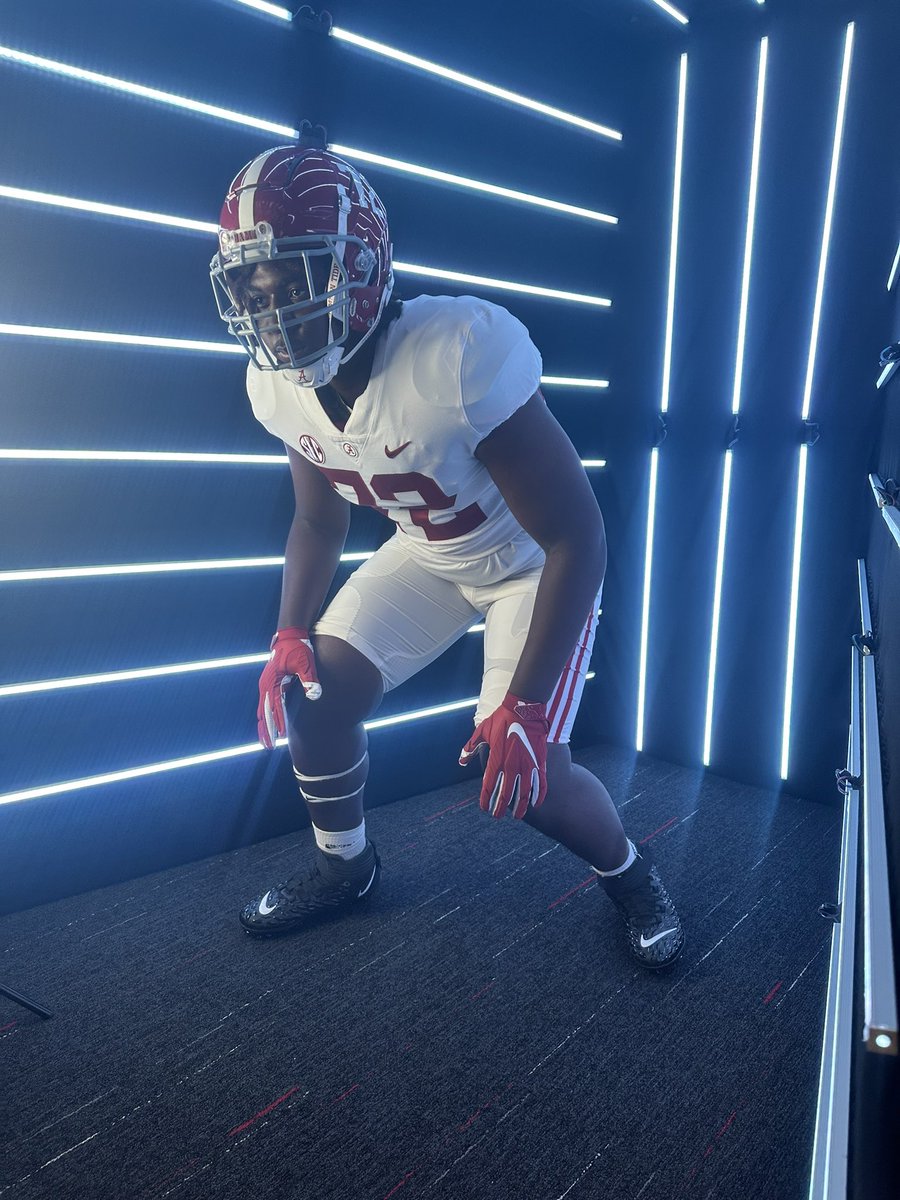 After a great camp I am blessed ti receive and offer from University of Alabama!! #RollTide 🐘🐘