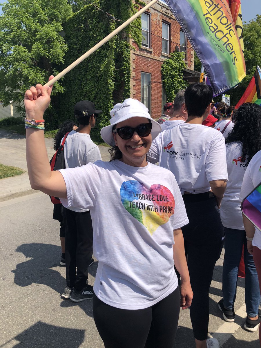ms_marymarcello's tweet photo. Marching in the York Region Pride Parade as a Catholic teacher to show that I embrace diversity, love, and inclusion for all. Together, let’s foster acceptance and celebrate the beautiful tapestry of humanity. 🌈 #yorkpride @YorkOECTA #WeAreAllGodsChildren #YouMatter https://t.co/p6xXpagEa0