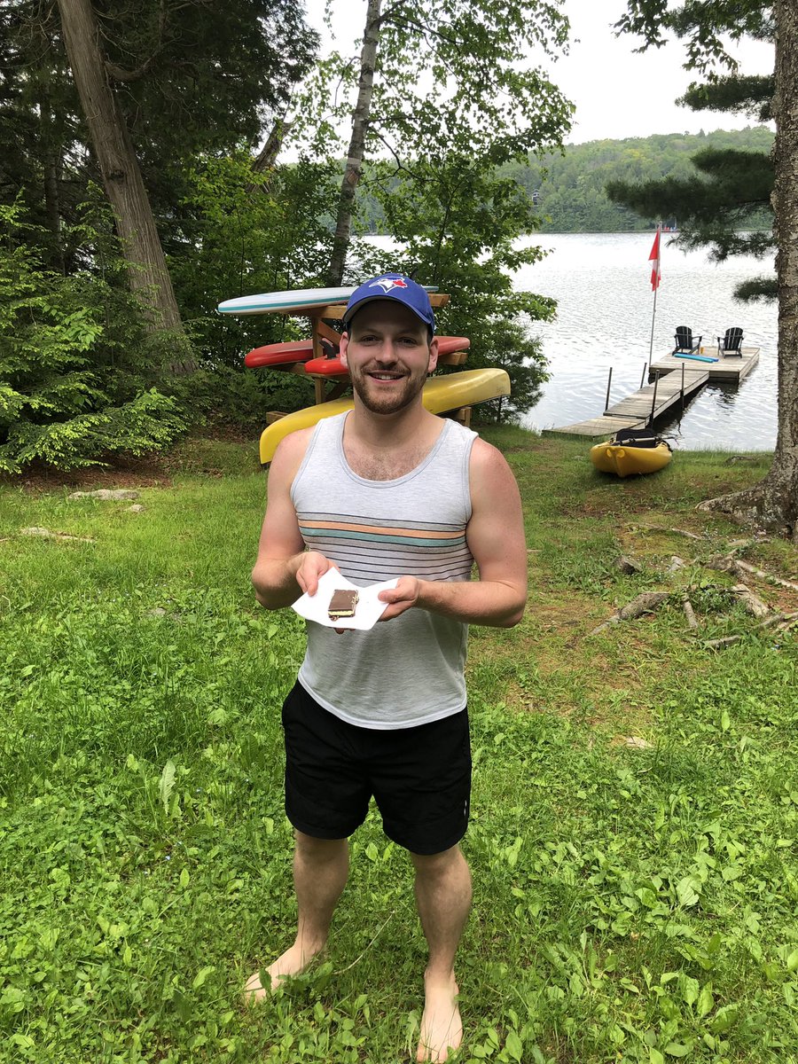 Weekend cottage trip to Haliburton. Craving a Nanaimo bar? 🇨🇦