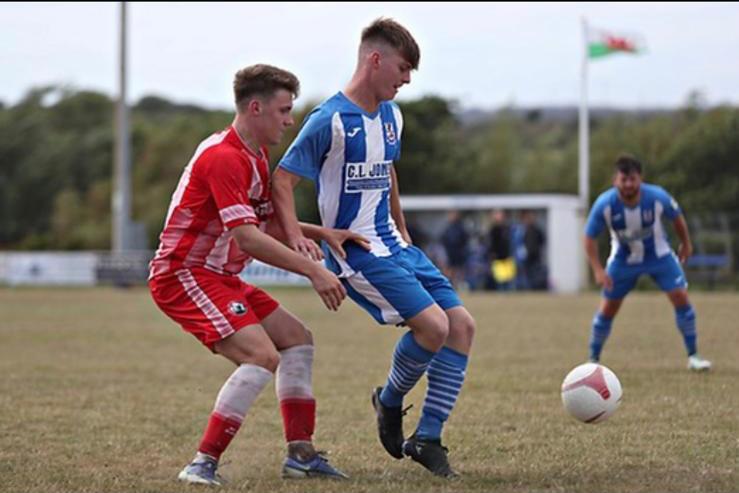 HolyheadHotspur's tweet photo. ✍️RETAINED - JACK WALSH

Jack was a solid and key part of our midfield last season and we are delighted he had decided to remain with us https://t.co/okulaTG4py