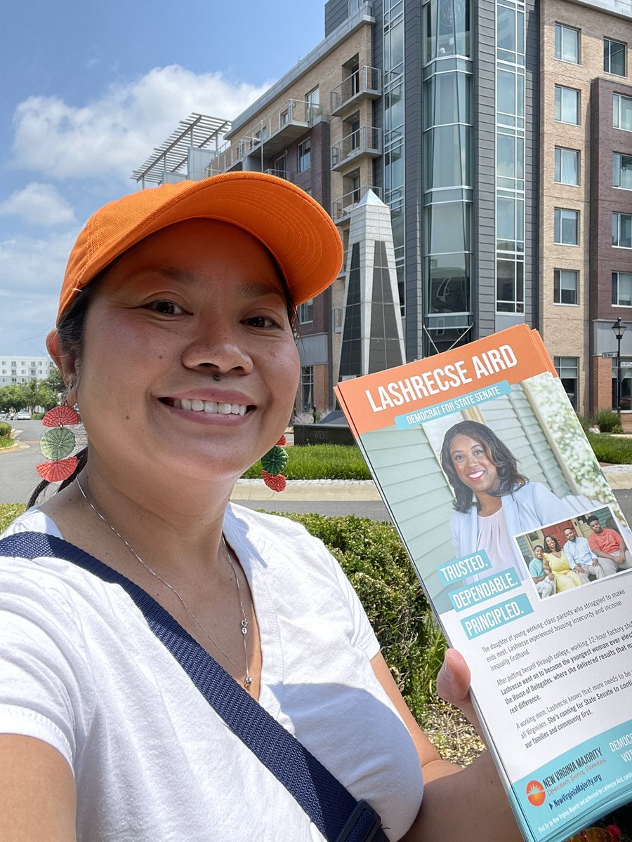 tramNVM's tweet photo. A perfect Saturday. Happy #GOTV!
✅ Voted early in my district primaries #SD14 #HD79
✅ GOTV rally w/ @NewVAMajority @PPAVirginia @CareInActionUS @unitehere @REPRORising_VA @votesaveamerica @SenatorHashmi
✅ Doorknocked for @lashrecseaird #SD14 #TeamAird #RoeNotJoe https://t.co/ZpHgi44RQJ