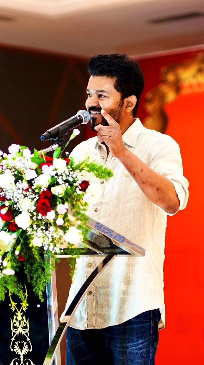 Easternnews7_lk's tweet image. அழகிய தமிழ் மகன் 

#vijay @actorvijay #newclips