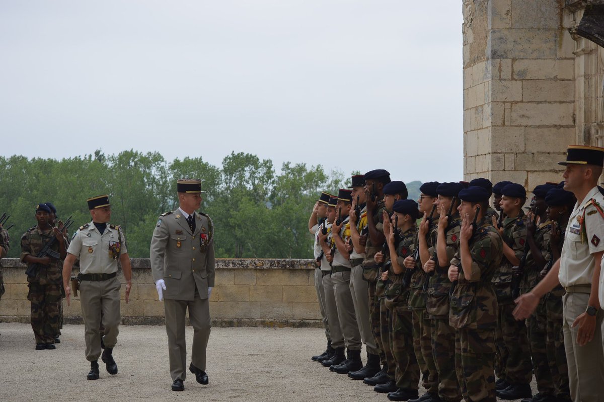 RICM_off's tweet photo. Fin de la formation générale initiale pour les marsouins du Lieutenant Paul ! En route pour la formation de specialité qui durera 3 mois avec à l’issue leur intégration définitive au régiment !
#nosjeunesops #operationnel #ceremonie #tdm #armee https://t.co/tFUEs6ENj4