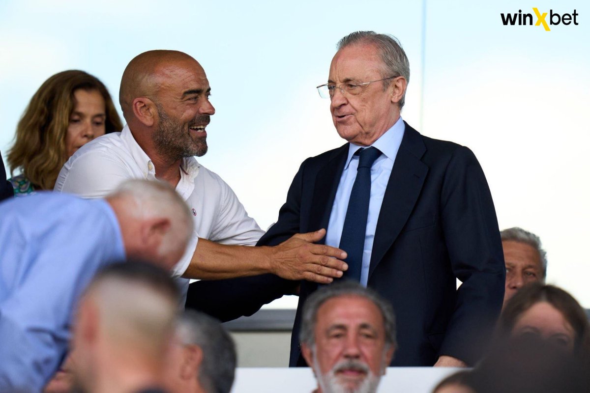 Real Madridli bazı taraftarlar, Başkan Florentino Perez'i bu sezon kupa kazanamadığı gerekçesiyle istifaya çağırdı. (Relevo)