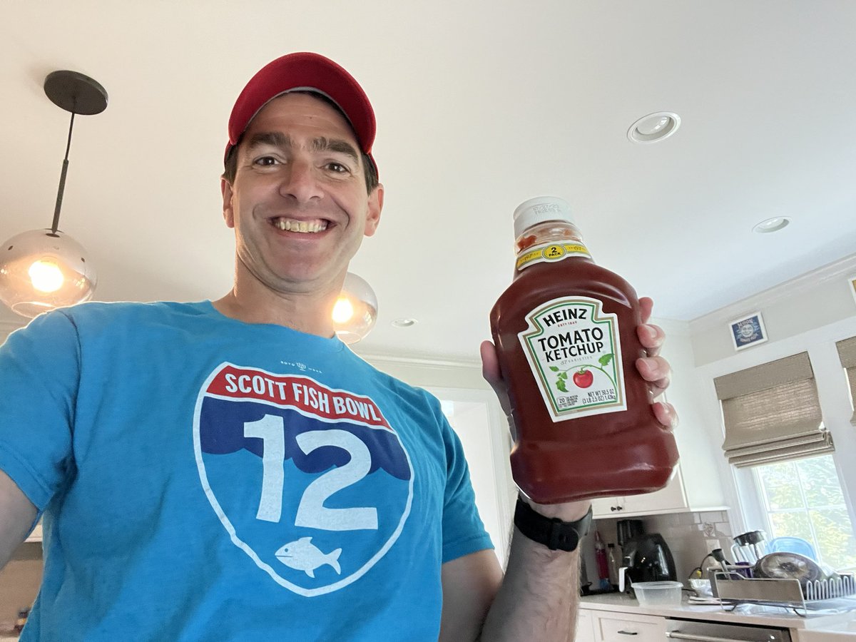 theleftyhook's tweet photo. @FishBowlMerch @JohnBoschFF @DynastyOuthouse @BobGilchristFF @Stephen_Roto @CantALoupe_FF @ScottFish24 @CrystalBosch20 @chloe_bosch17 @Carter_Swimmer #SFB13 https://t.co/246hMFlpK8