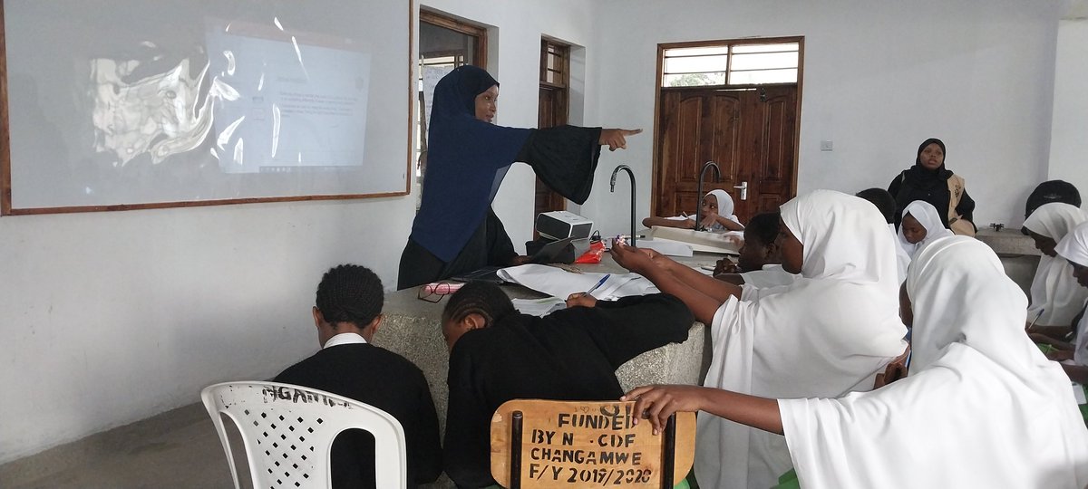 Fatma kida (@thumakida) on Twitter photo Yesterday's session on mental health literacy module 3:Information on specific mental illnesses and explored on what happens when the brain get sick🧠🧠@pathyouthorg #mentalhealth <a href="/CorazonAmukhale/">@AmukhaleCorazon🇰🇪</a> Yesterday's session on mental health literacy module 3:Information on specific mental illnesses and explored on what happens when the brain get sick🧠🧠@pathyouthorg #mentalhealth <a href="/CorazonAmukhale/">@AmukhaleCorazon🇰🇪</a>