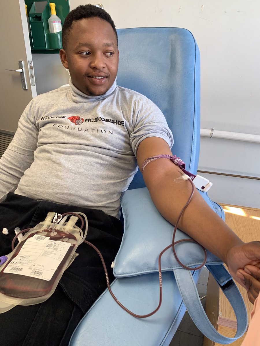 foundation_NM's tweet photo. We did it again in Celebration of Blood Donor day . This has become even more than about saving lives. We looked at the benefits of being a donor today and all the impacts this project being into our own lives .
#thisisonlythebegining
#NtoetseMoshoeshoeFoundation
#ProudBloodDonor https://t.co/BzdHwkEDha