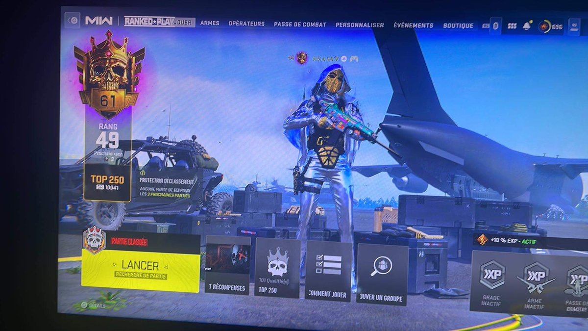 First player to reach top 250 in season 4 .