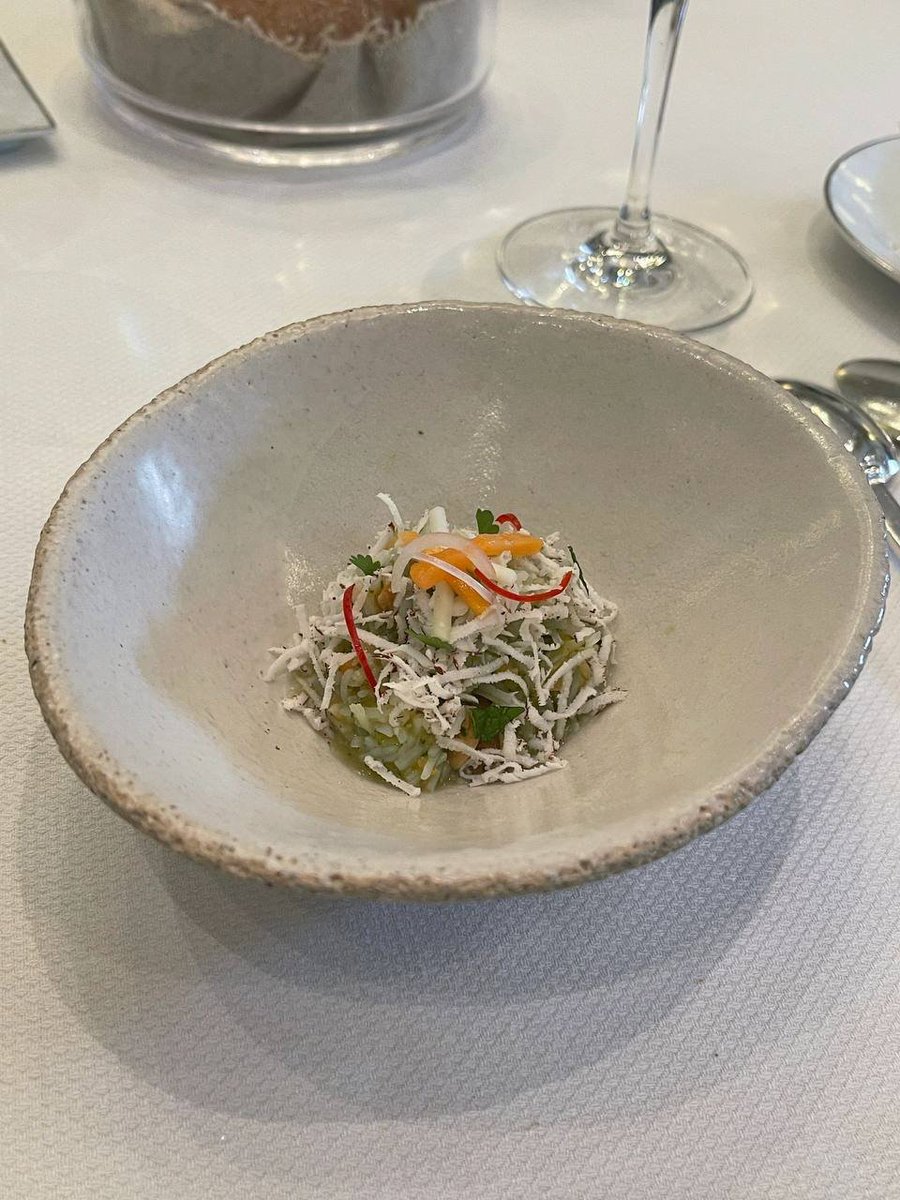 shining you (@denisejeeas) on Twitter photo 