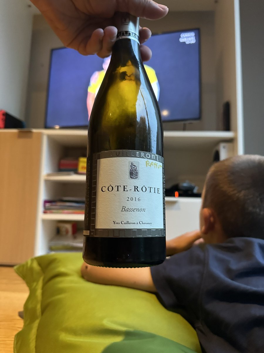 NicoDelage's tweet photo. #Bu Côte-Rôtie, bonne finale à tous !
🔥
#LePremier #Le22Eme
#Brennus https://t.co/DSrHOPvMTY