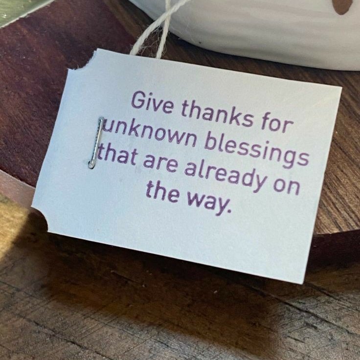 letícia tweet media