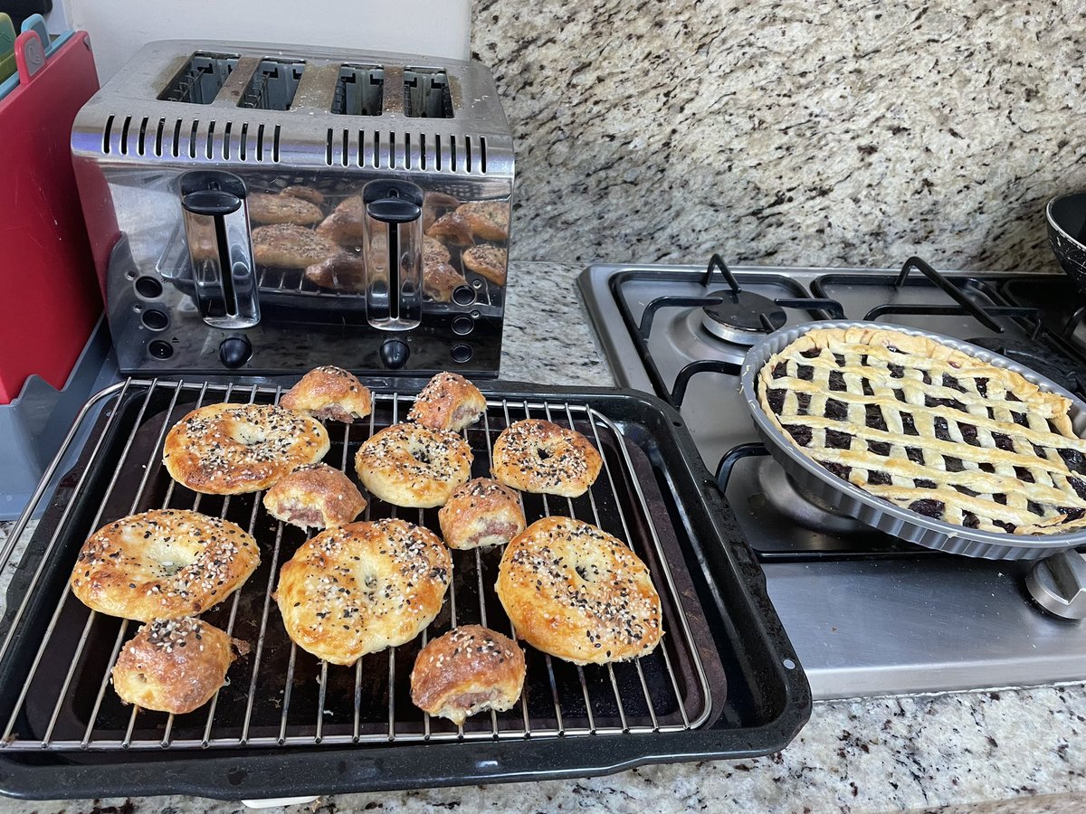 lucyc124's tweet photo. I’ve been baking some Keto bagels and sausage rolls and a not so Keto blueberry pie with my 8 yr old! #Icannotbake #weekends #keto https://t.co/7Ao6rB4qMF