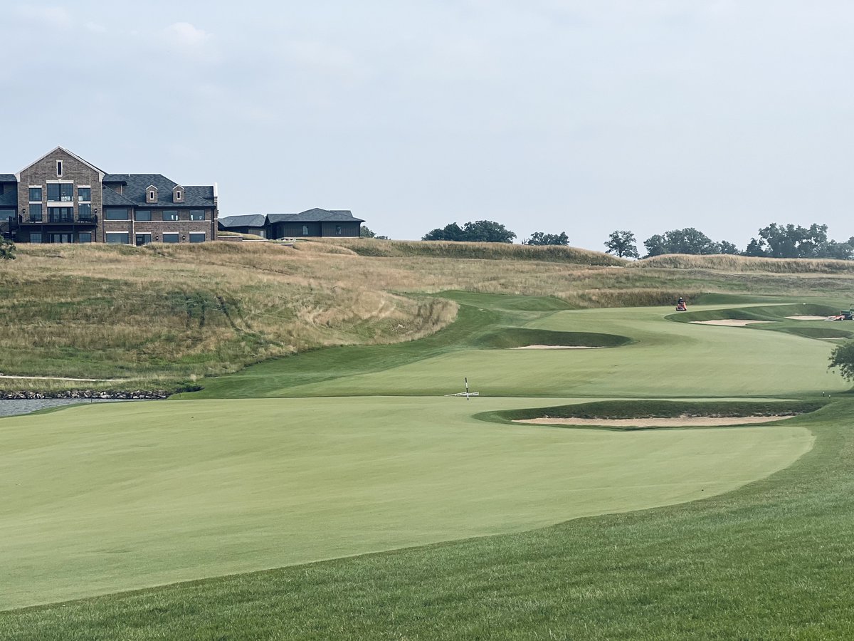 Rian Simpson tweet media