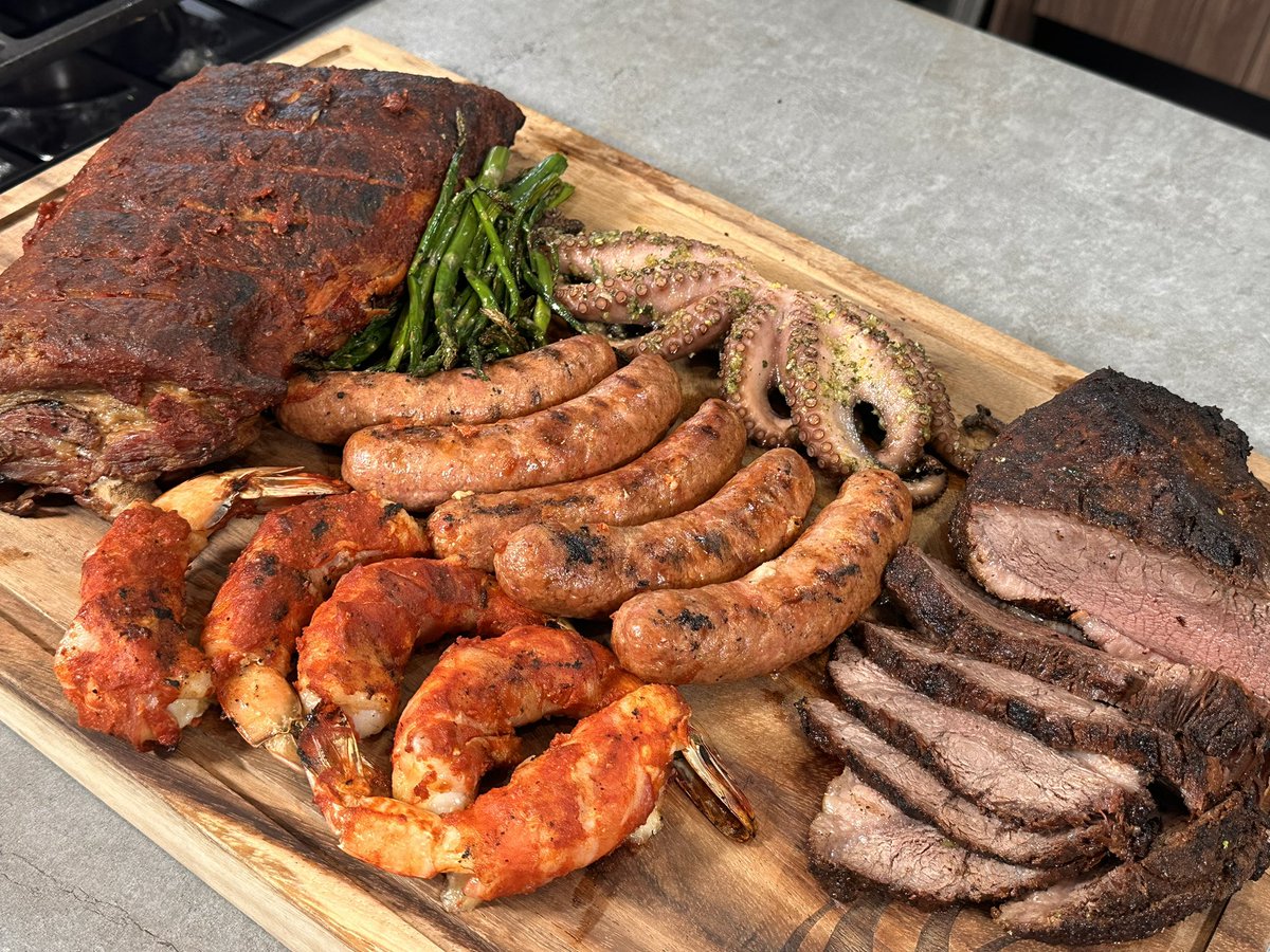 toqueysazon's tweet photo. Para el Día del padre, quedará genial!!
#DiaDelPadre #comida #carne #parrillada https://t.co/o8lue3F223