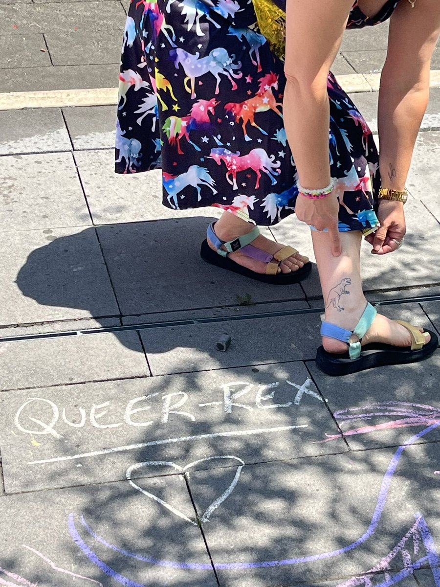 Marisa Cox tweet media