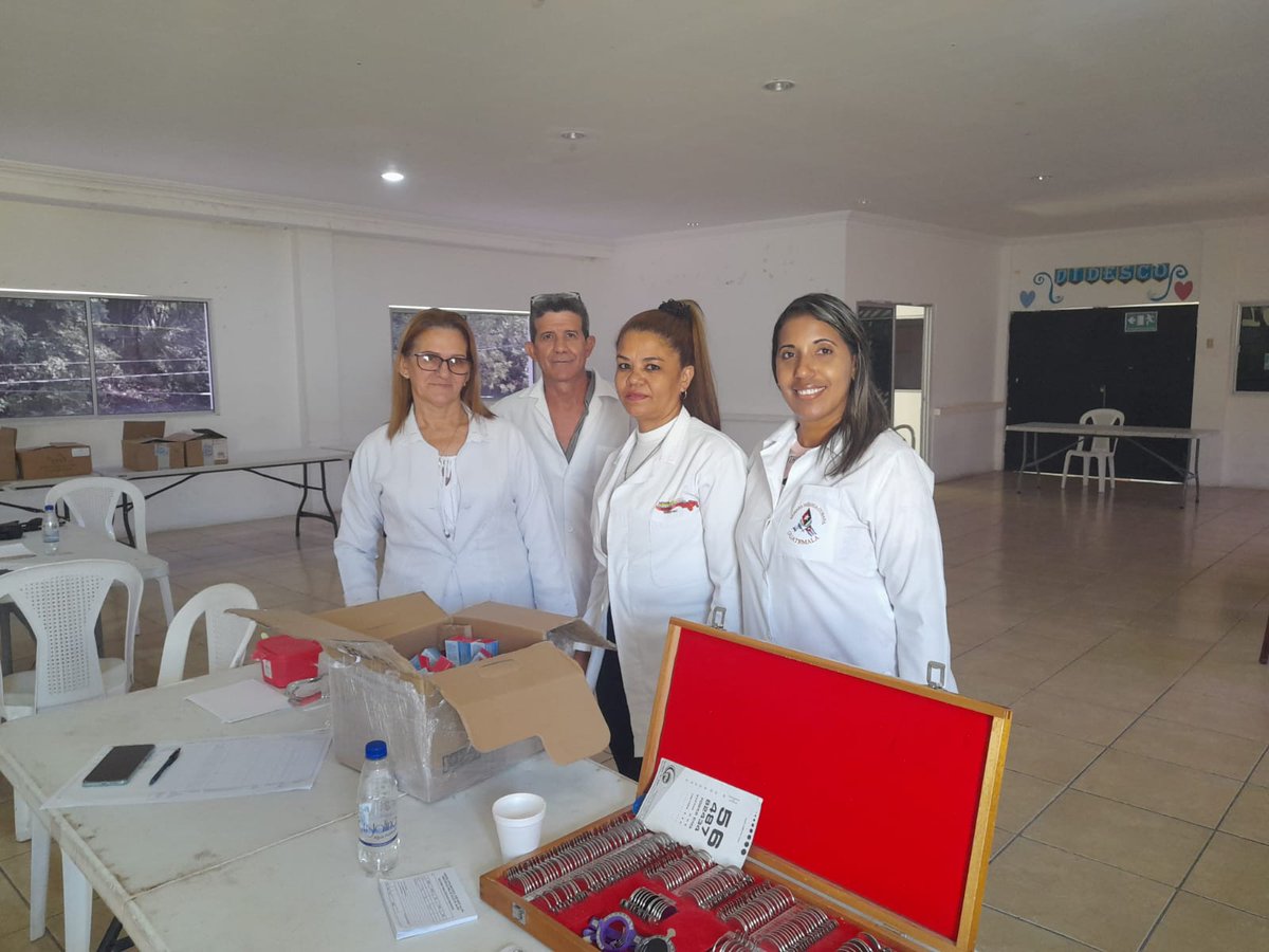 Jornada médica Oftalmológica, en el departamento de Jutiapa, participan colaboradores de la Brigadada Medica de Jalapa Operación Milagro y Jutiapa. "Solo el amor engendra la maravilla"