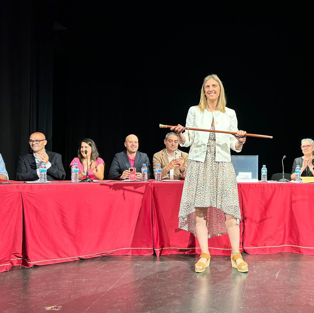 roser_colome's tweet photo. Iniciem una nova etapa. Quatre anys x endavant de feina, comunicació amb la gent, transparència i noves maneres de fer política.

Gràcies Vilanova!🩷
@impulsemvdv 
#vdv https://t.co/pBmzVw6ecV