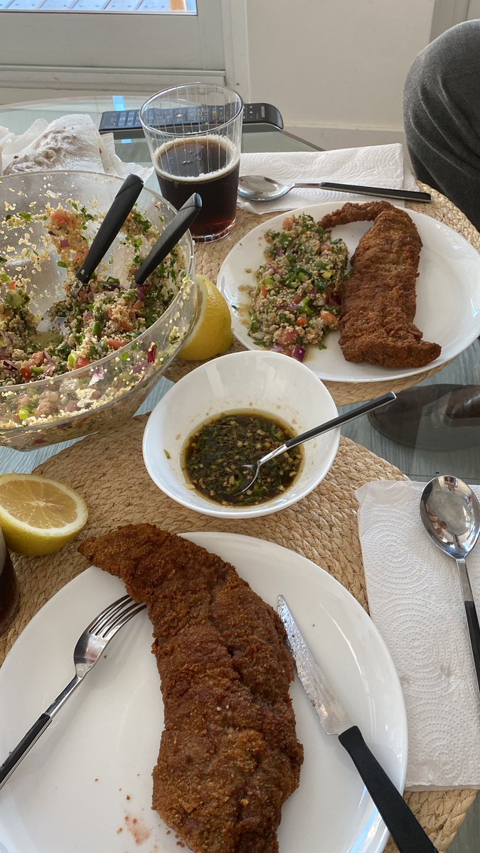 Milanesas de entraña y tabule con <a href="/EduardoRCox/">Eduardo Reynolds Cox</a>