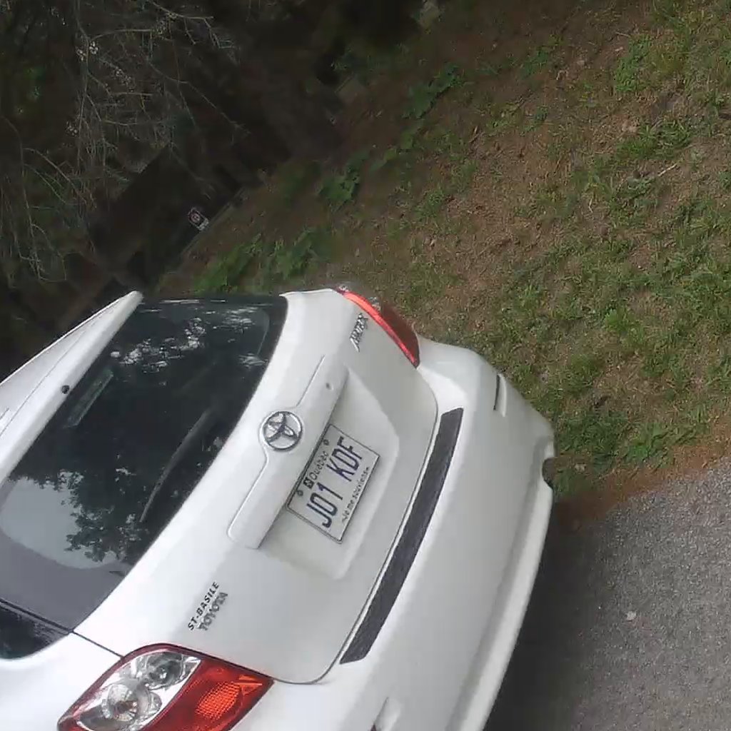 JagVillani's tweet image. Are these @NCC_CCN contractors or just some lost idiots driving on the MUP? Would really like to know where they think they&apos;re going. #ottbike #velogat