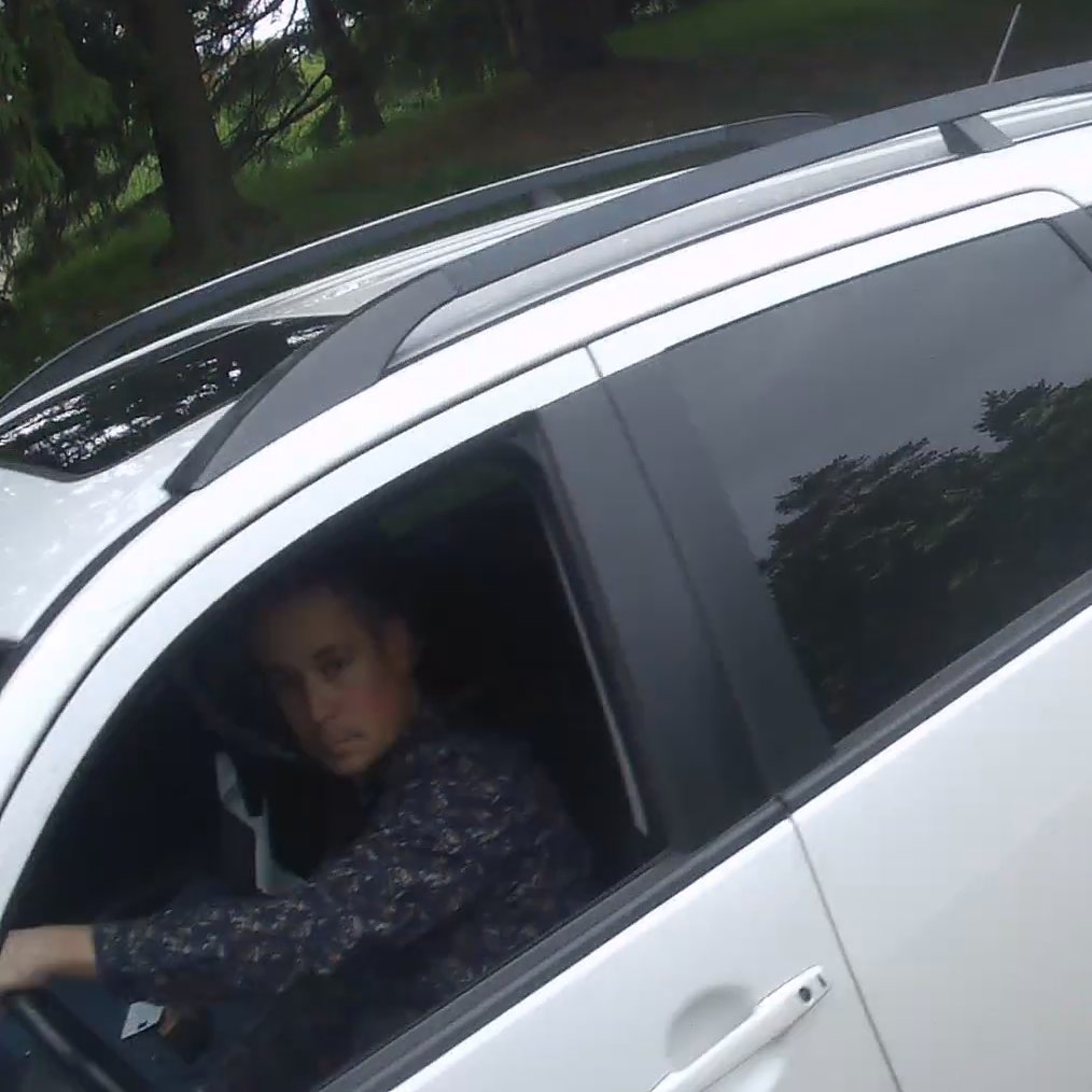 JagVillani's tweet image. Are these @NCC_CCN contractors or just some lost idiots driving on the MUP? Would really like to know where they think they&apos;re going. #ottbike #velogat