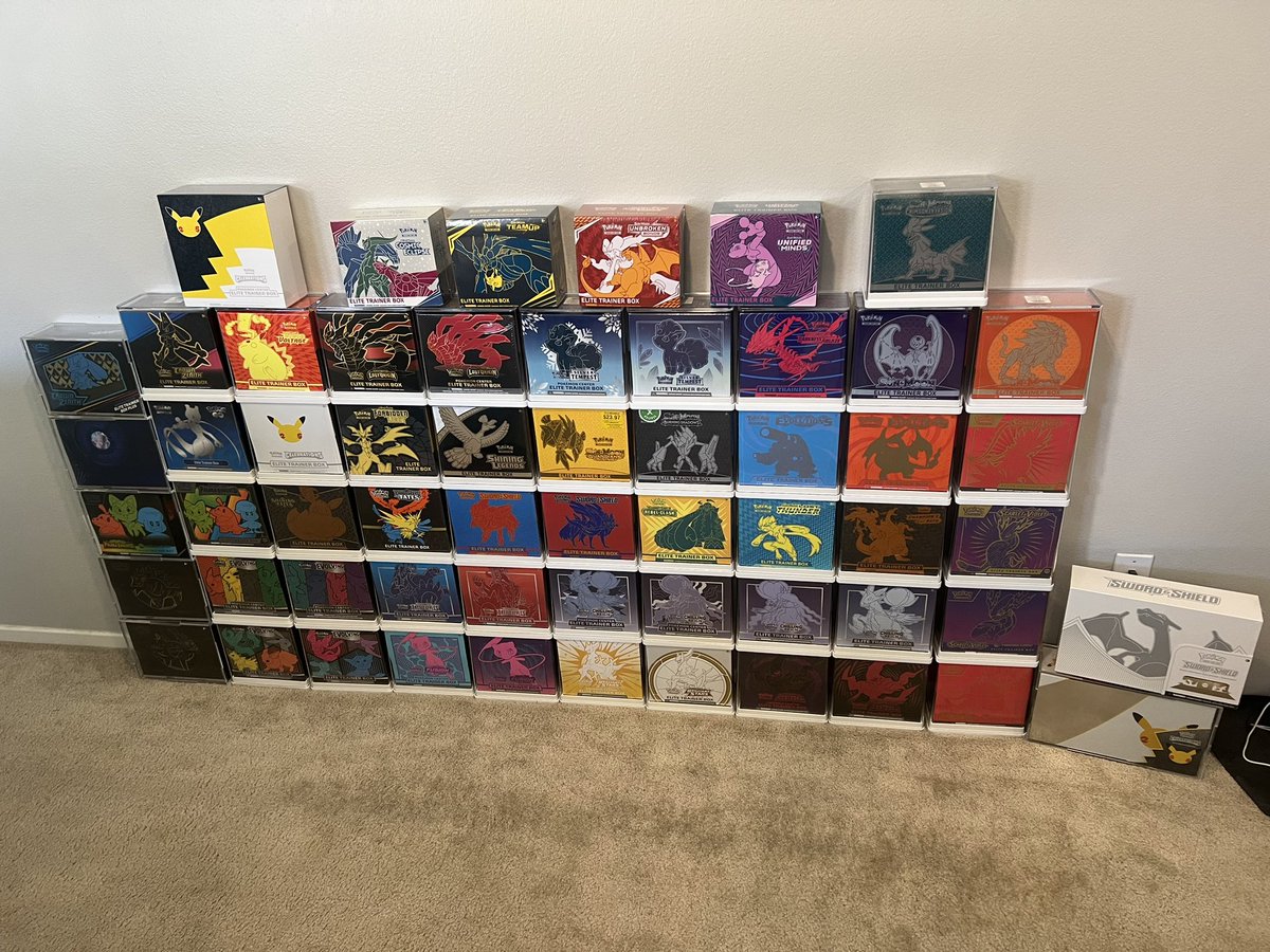 FallGuysTv_'s tweet image. Little by little… #Pokemon151 #pokemon #elitetrainerbox #PokemonTCG @Pokemon @PokemonTCG @PokemonUnite