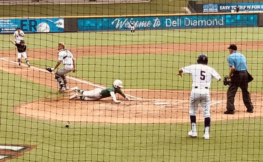 bugnrip02's tweet photo. Congratulations Nathanyl Herrera representing Banquete Baseball in the state All-Star game! No errors, 1 walk, 1 single/RBI, 2 runs! @banquetebeisbol https://t.co/AfQ47kbvyB