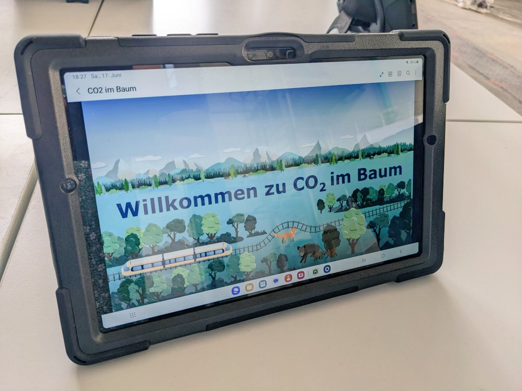 TRAIN4Science (@train4science) on Twitter photo #TRAIN4Science <a href="/LNDWBerlin/">LNDWBerlin</a> mit einem neuen Stand und einem neuen Projekt #Gamification4ClimateAction. Wir entwickeln eine digital gestütze Rallye über das Gelände des <a href="/SchulUmweltZtrm/">Schul-Umwelt-Zentrum Berlin Mitte</a>. Kommt vorbei und testet unsere neuen Ideen.
@ktstiftung @cccKlimazentrum <a href="/HumboldtUni/">Humboldt-Universität zu Berlin</a> #TRAIN4Science <a href="/LNDWBerlin/">LNDWBerlin</a> mit einem neuen Stand und einem neuen Projekt #Gamification4ClimateAction. Wir entwickeln eine digital gestütze Rallye über das Gelände des <a href="/SchulUmweltZtrm/">Schul-Umwelt-Zentrum Berlin Mitte</a>. Kommt vorbei und testet unsere neuen Ideen.
@ktstiftung @cccKlimazentrum <a href="/HumboldtUni/">Humboldt-Universität zu Berlin</a>