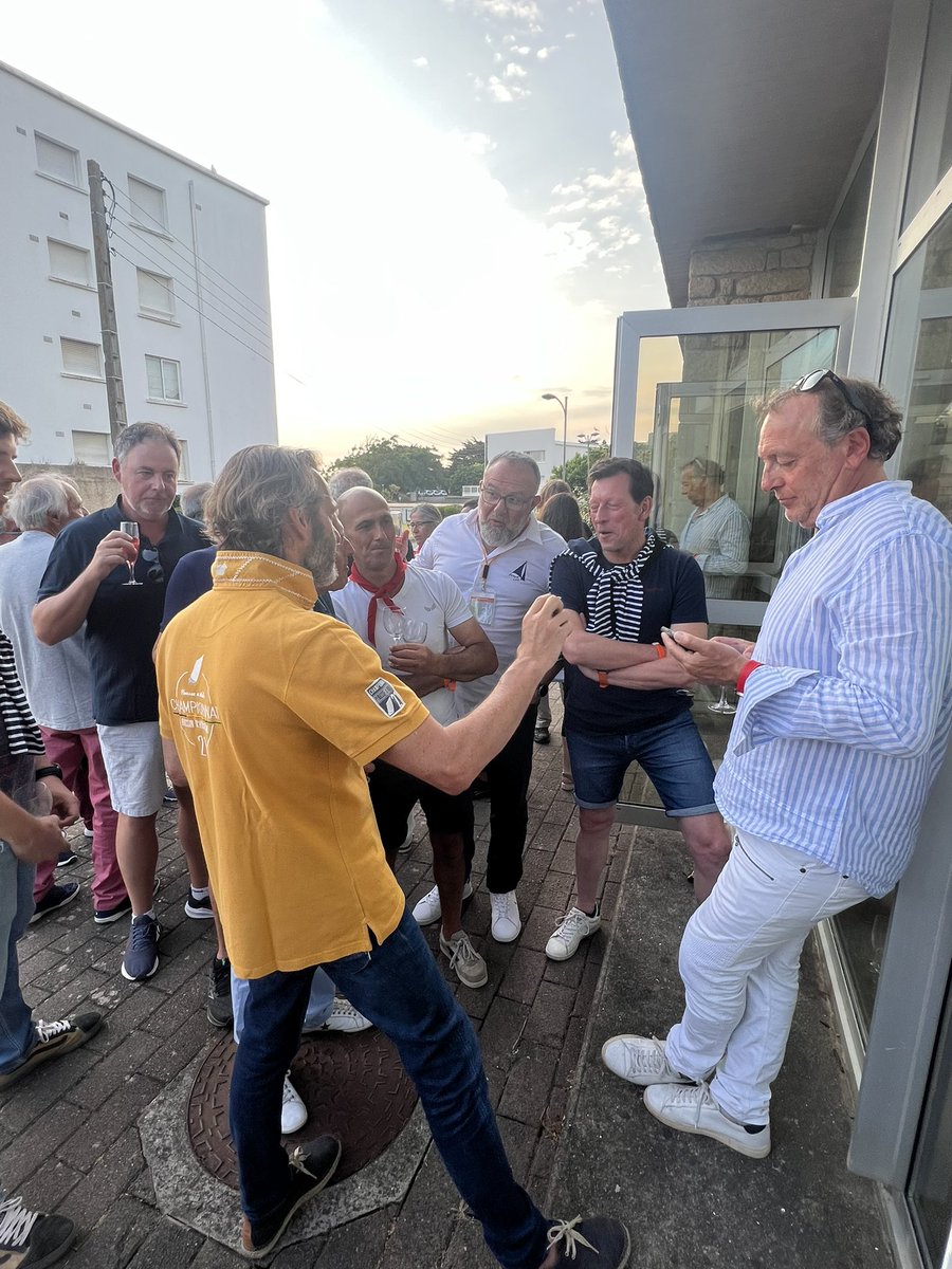 sophie bail (@bailsophie) on Twitter photo En direct de l’<a href="/ArmorCup/">ArmorCup</a> on suit l’ #OrangeNightRun et la finale du <a href="/top14rugby/">TOP 14 Rugby</a> !!! Que du direct et bon vent/run/match à tous ;)
<a href="/FrChauveau/">Francois Chauveau</a> <a href="/PhilippeDuhot/">Philippe Duhot</a> <a href="/Mehdi_Allaoua/">Mehdi</a> <a href="/paorliac/">paorliac</a> En direct de l’<a href="/ArmorCup/">ArmorCup</a> on suit l’ #OrangeNightRun et la finale du <a href="/top14rugby/">TOP 14 Rugby</a> !!! Que du direct et bon vent/run/match à tous ;)
<a href="/FrChauveau/">Francois Chauveau</a> <a href="/PhilippeDuhot/">Philippe Duhot</a> <a href="/Mehdi_Allaoua/">Mehdi</a> <a href="/paorliac/">paorliac</a>