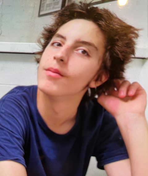MISSING:
Ammar, 15
- last seen June 15, in the Lawrence Ave E &amp; Don Mills Rd area
- described as 6', 160 lbs, short brown messy hair, clean shaven and brown eyes
- wearing a dark blue t-shirt, blue shorts and yellow Timberland boots
#GO1385390
^sc