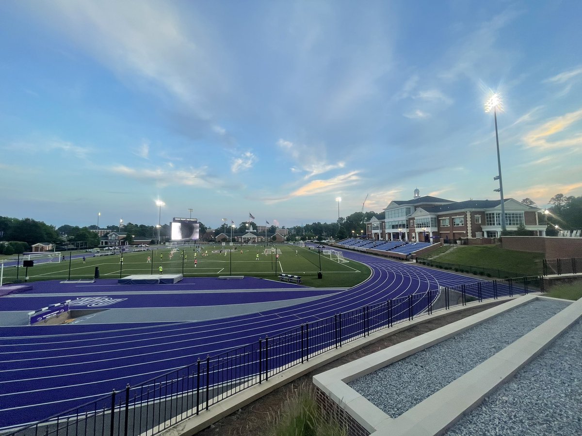 Our first Summer ID Combine of 2023 kicks off in a few minutes… RT and let us know you’re here. 

Our Campus. 12 College Coaches. Your Chance.