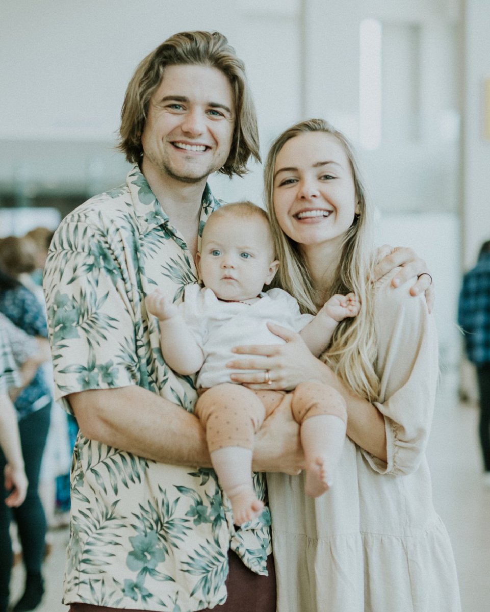 Christ_Place's tweet photo. TOMORROW IS FATHER'S DAY!
We are serving Danny's Donuts so don't miss out. We can't wait to see you!

Father's Day, THIS Sunday
Gathering @ 9:15 + 11a https://t.co/JvYOHljOli