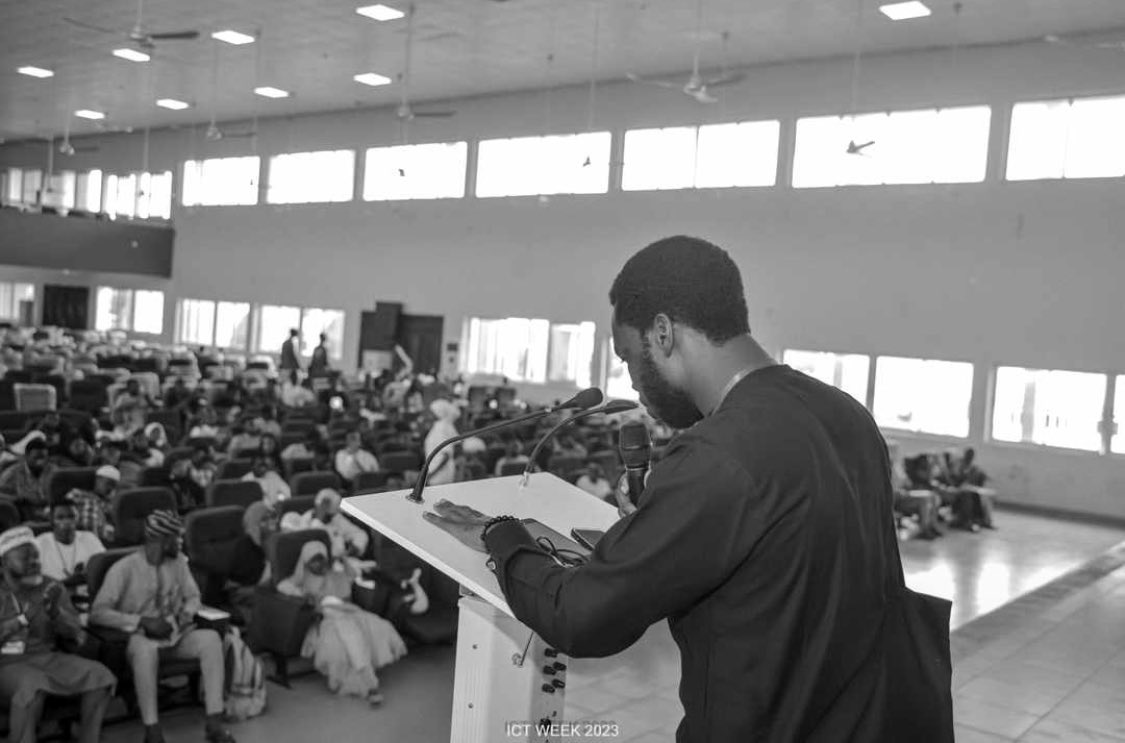 Gdgoc_kp's tweet image. 🎉 A heartfelt shoutout to all the incredible attendees of ICT Week! Your enthusiastic participation and unwavering curiosity have made this event an unforgettable experience.

#ICTWeek2023 #Gdsckp #studentsuccess #tech