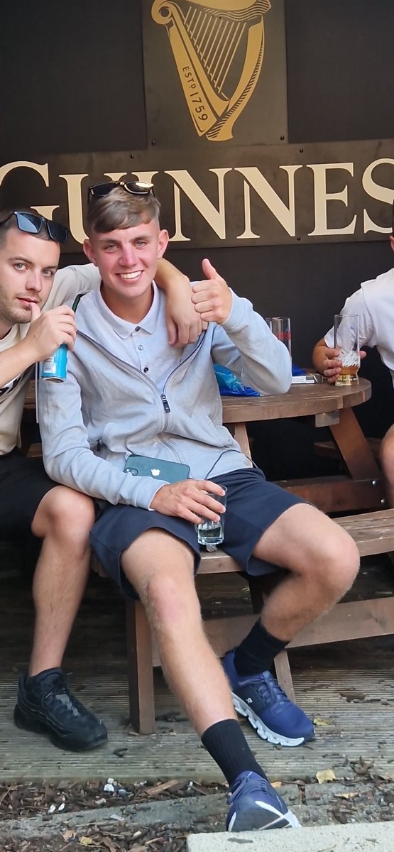 Nathan161's tweet photo. @emmabordy @FandBFootball Thanks mum ❤️ https://t.co/Hqd7VfSdrV