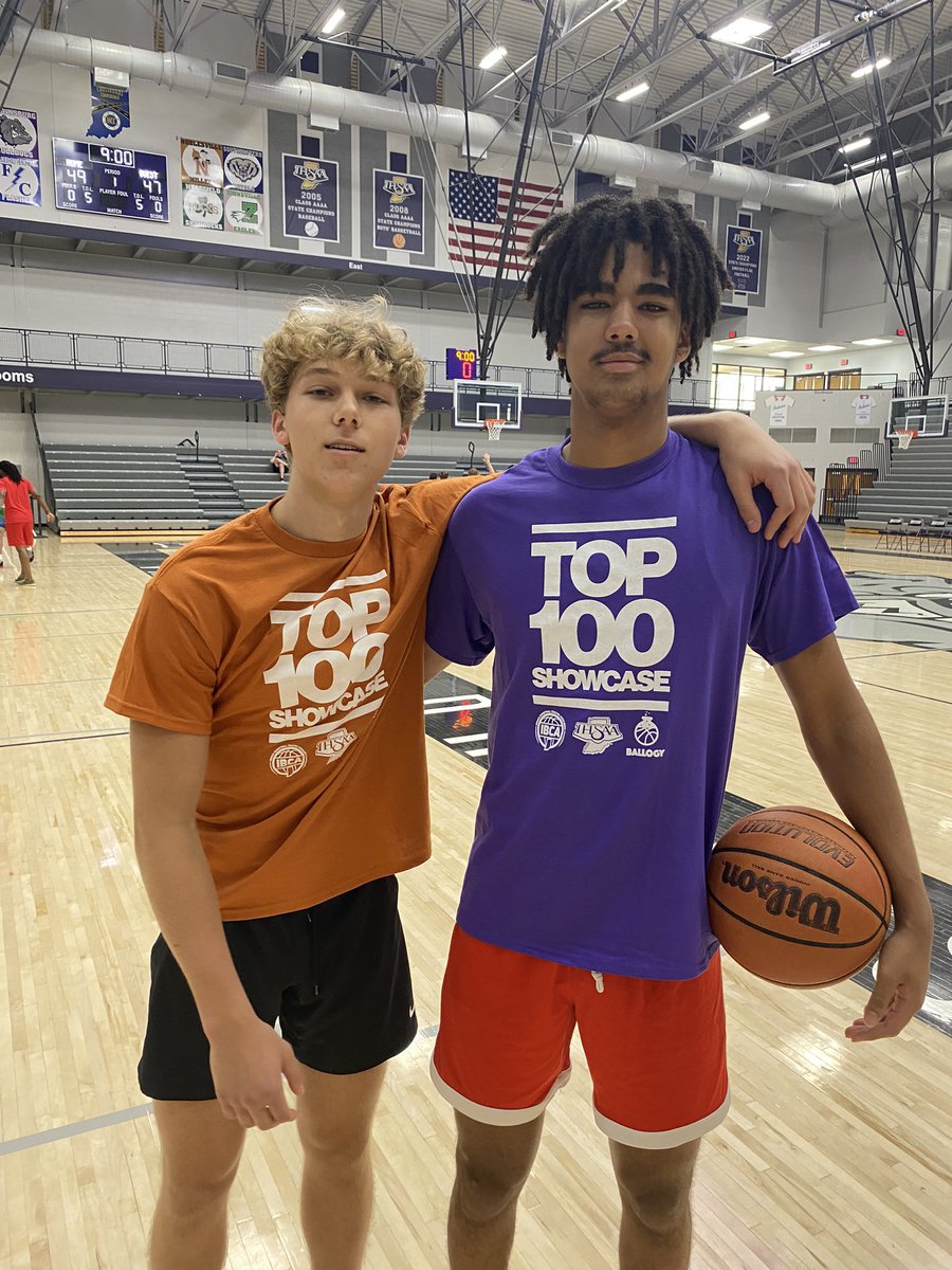 PortageBoysBB's tweet photo. Top 100 workouts at Brownsburg today for Michael, Garrett and Jaelyn.
Go Big Red!! 🏀❤️🏀❤️ https://t.co/bRP7dwyqTj
