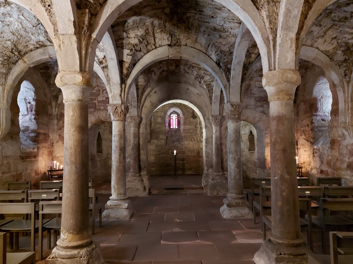 ZeichenZeiten's tweet photo. Schon mehrfach besucht, aber immer wieder erstaunt. #Kloster #Memleben zählt für mich zu den wunderbarsten Orten der #Saaleunstrut-Region und darüber hinaus. Ein historischer Ort mit Aura. 
#unstruttal
#strassederromanik 
#burgenlandkreis 
#ottonenzeit https://t.co/2JmxbvyZ65