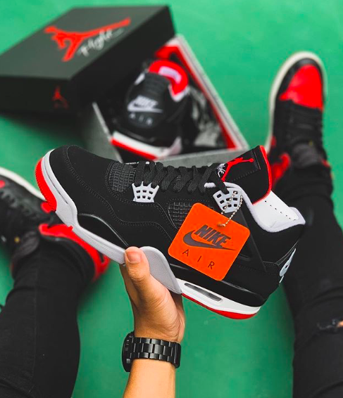 Bred 4's

Shop here: stockx.pvxt.net/ZdJ6Dq