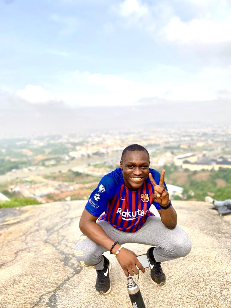 nwaezivictor's tweet image. Earlier today hiking in Abuja city, the @9jaadventurers team made it fun.
However, my sneakers are so dirty it's only Cleanx cleaning product from @VicsenC that can do the magic for my sneakers to be clean.✌️
#Creativity✍🏻✨